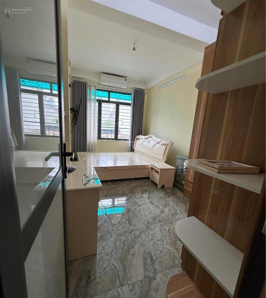 Cho thuê trọ nhà vạn phúc, hà đông, 100m*giá 10tr /t. ô tô, kinh doanh. văn phòng, spa, công ty.