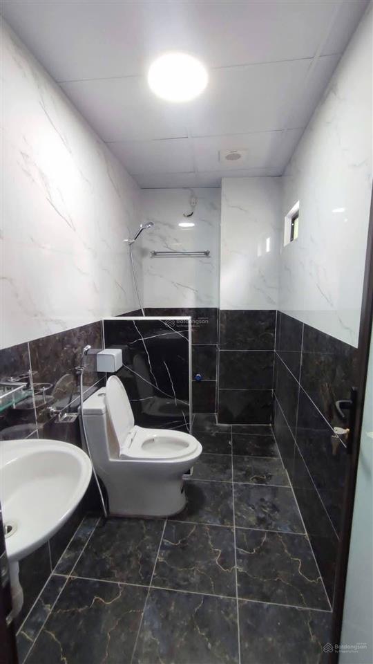 Cho thuê phòng văn phú, hà đông, 25m2, giá 3tr/th, hộ gia đình, sinh viên. người lao động