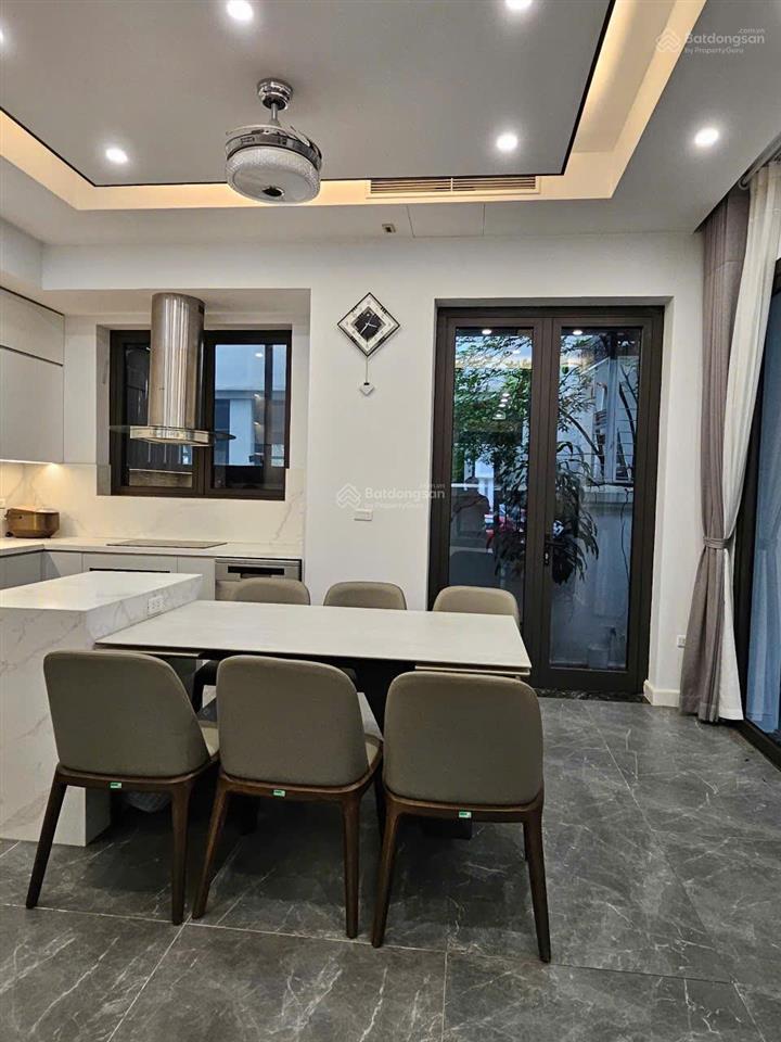 Cực rẻ so với giá thị trường! bán biệt thự song lập sao biển 125m², full nội thất, 27 tỷ, sẵn sổ