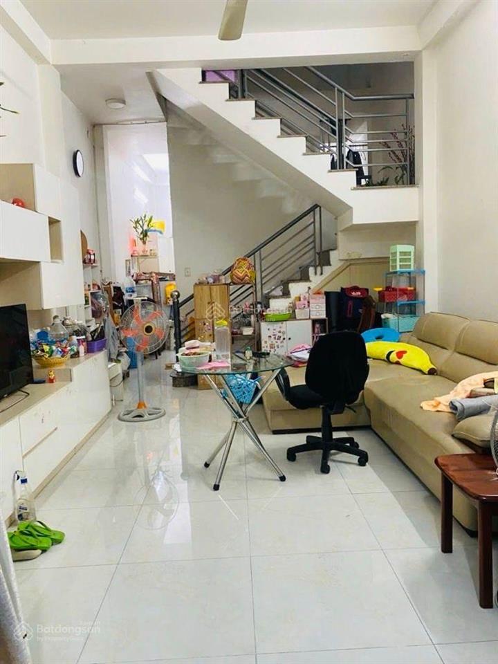 Nhà đẹp 3 tầng, 110m2 ngang 5.2m, sát mặt tiền quang trung, nội thất cao cấp, 8.5 tỷ