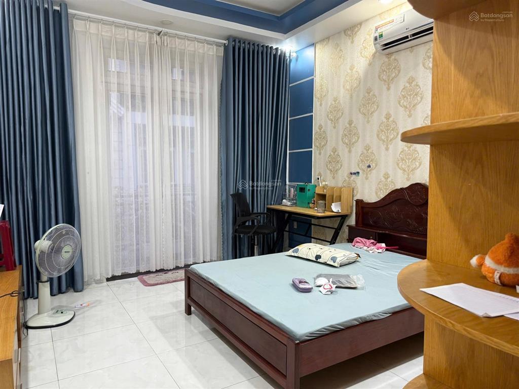 Nhà chính chủ khu đồng bộ 5 tầng, 60m2 ngang 4m, hẻm 8m hoàng bật đạt, 8.x tỷ