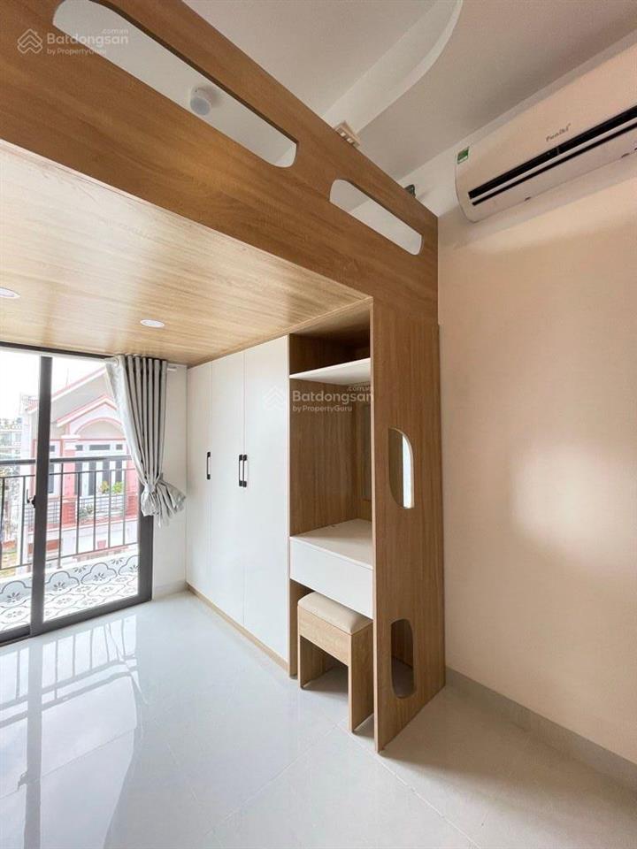 Chdv gò vấp khu sân bay, 112m2, ngang 5.2m, 6 tầng, thu đến 1.4 tỷ năm, 18.6 tỷ