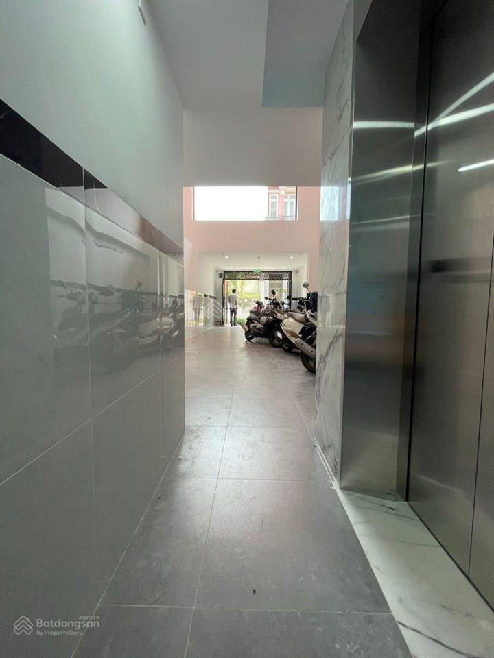 Chdv gò vấp khu sân bay, 112m2, ngang 5.2m, 6 tầng, thu đến 1.4 tỷ năm, 18.6 tỷ