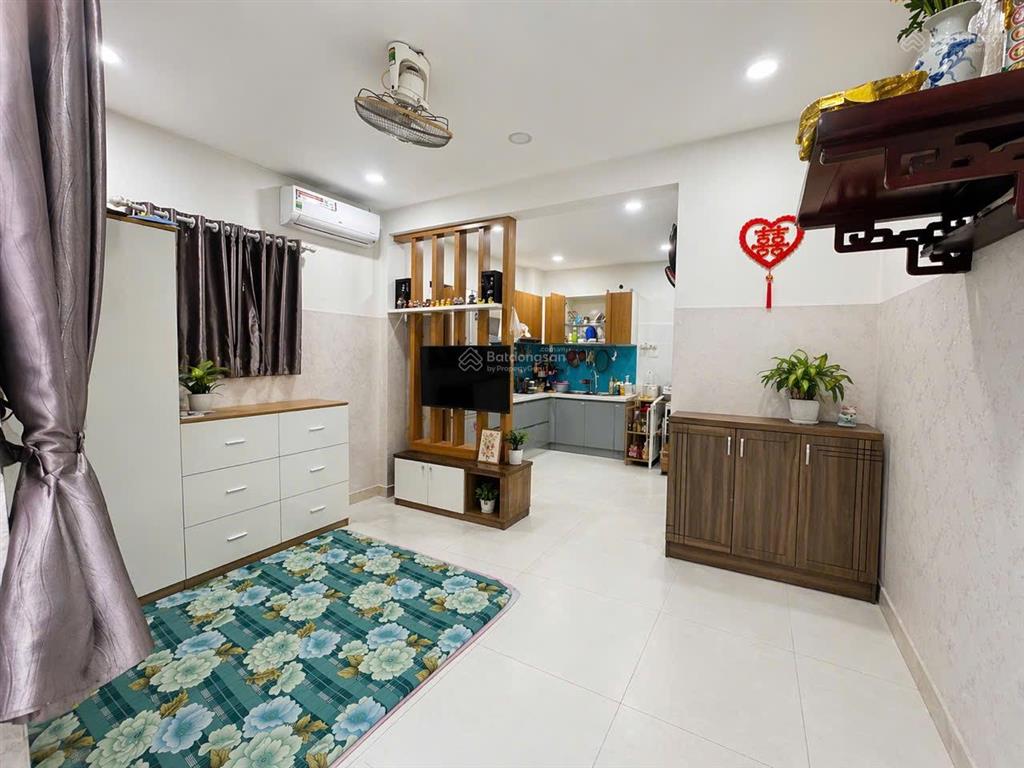Bán nhà 2 tầng, 30m2(4mx8m), hẻm xe hơi nguyễn sỹ sách, 2pn2wc, chỉ 2.65 tỷ