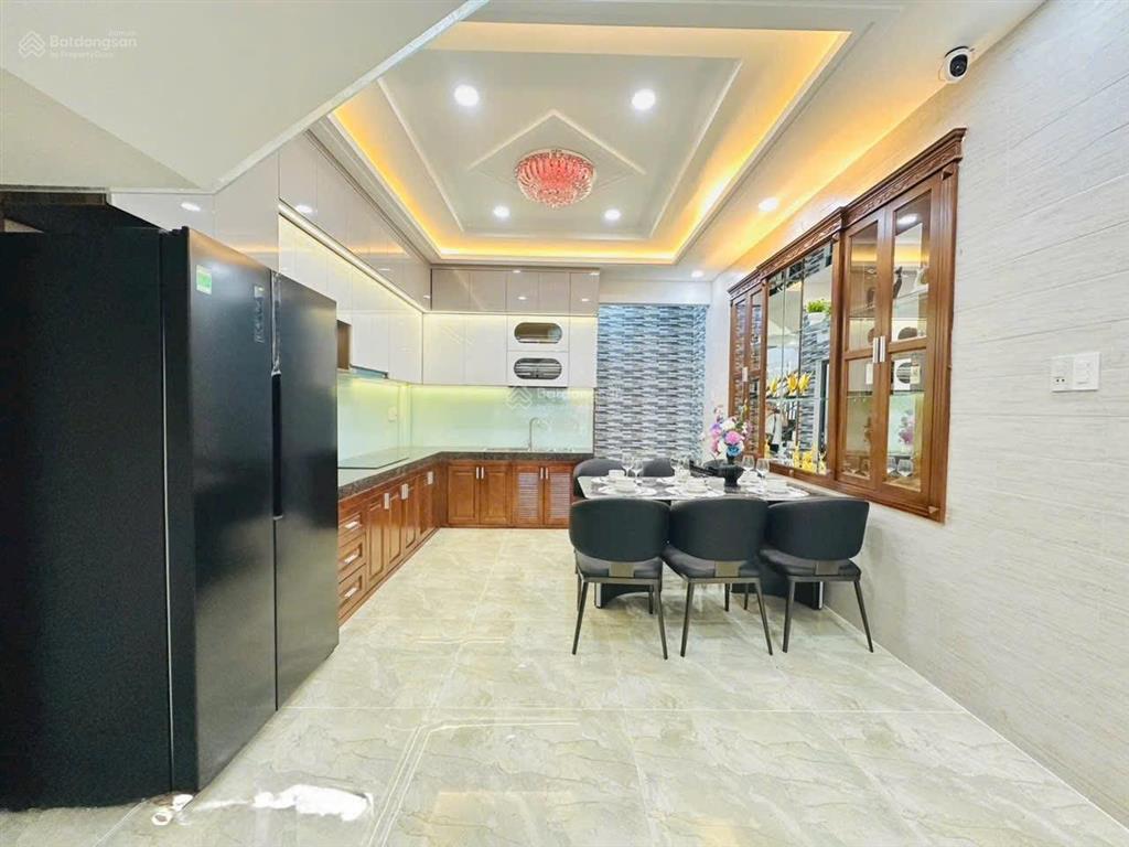 Siêu phẩm 5 tầng, 4x18 khu vip tân bình hẻm 8m sát mặt tiền hoàng bật đạt  9,9 tỷ