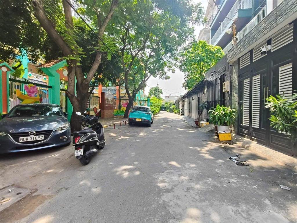 Siêu phẩm 5 tầng, 4x18 khu vip tân bình hẻm 8m sát mặt tiền hoàng bật đạt  9,9 tỷ