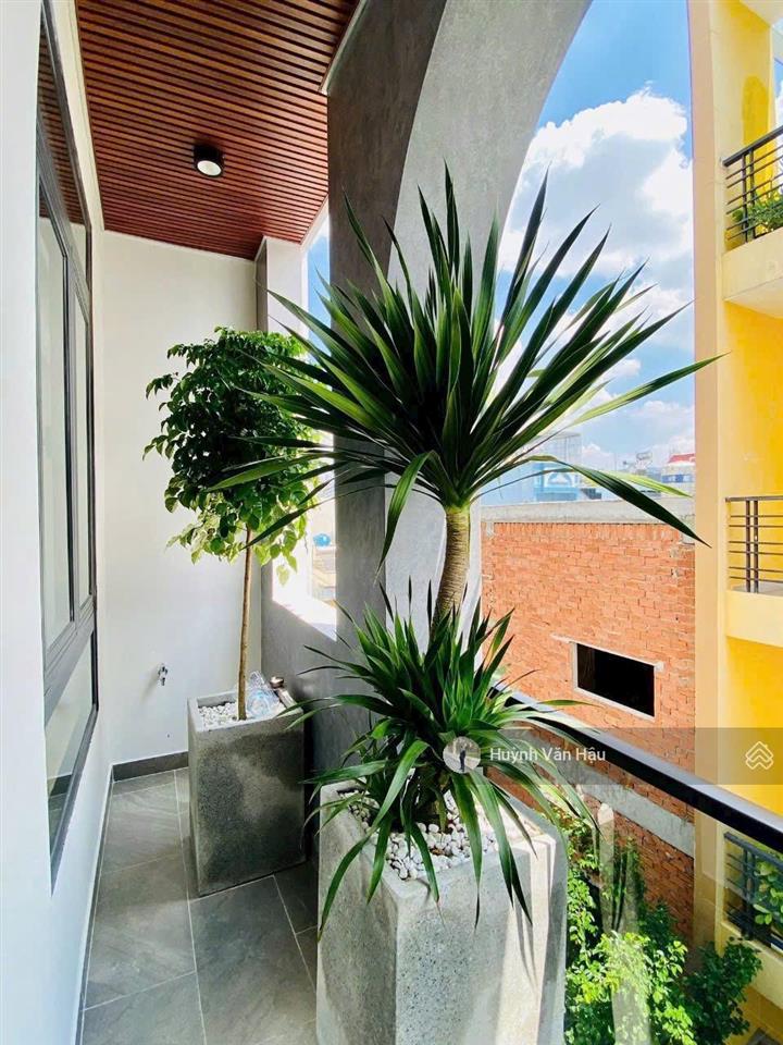 Giá tốt  hxh quang trung, thang máy 450kg, 6 tầng, 4x11, full nội thất, sát khu cityland
