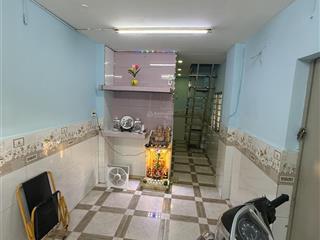Bán nhà mặt tiền xóm chiếu quận 4