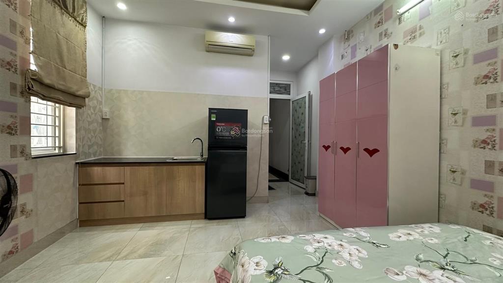 Phòng gần đại học kh tự nhiên, sư phạm, sài gòn, ngay hẻm 80 nguyễn trãi p3q5 (chính chủ)