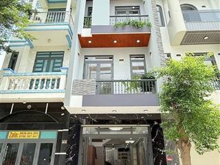 Bán nhà 1 trệt 2 lầu đường hồ văn cống  nội thất đầy đủ  đường trước nhà 7m  giá 2 tỷ 950