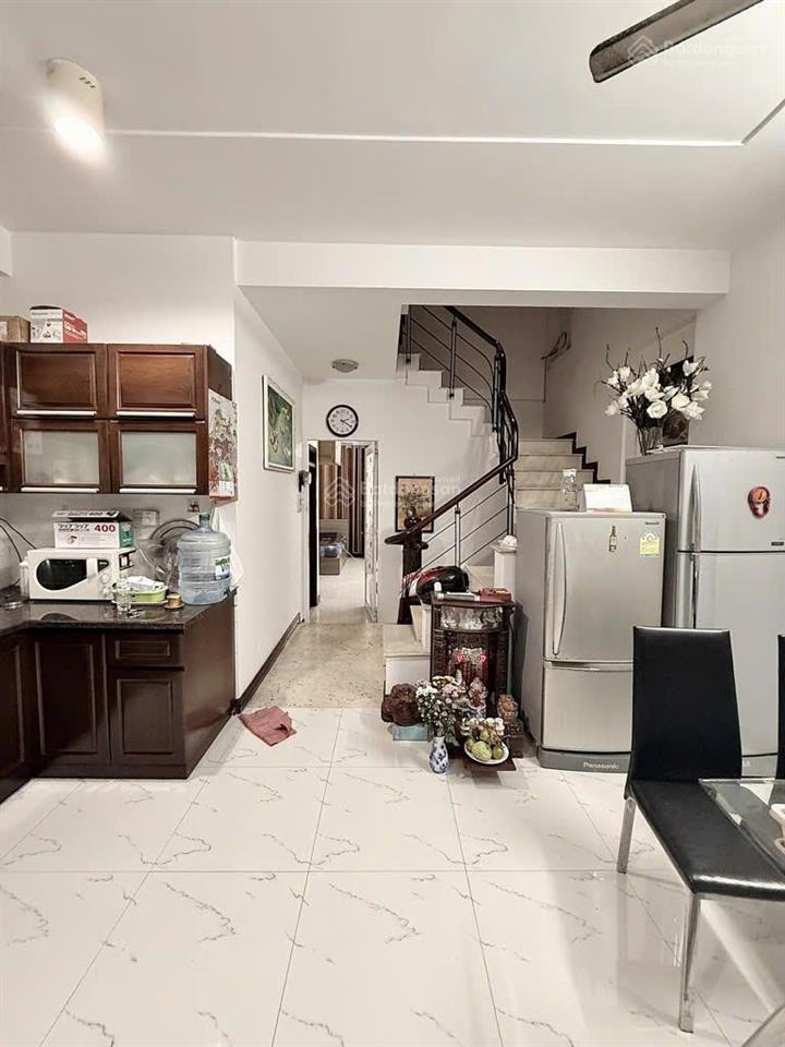 Bán biệt thự 2 mặt tiền cửu long p. 2 tân bình gần sân bay 4.8x20m 4 tầng 5pn giá 21 tỷ