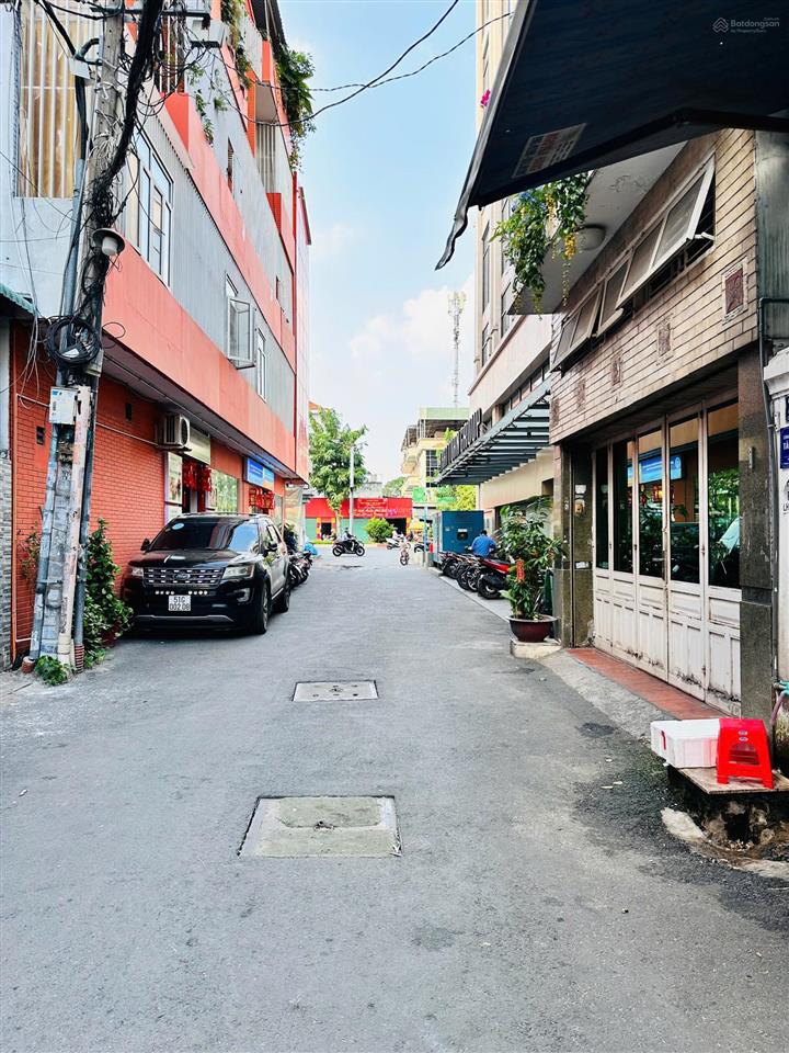 Bán nhà hẻm 8m cộng hòa tân bình 90m2 6 tầng có hầm cách mt 20m gần sân bay 18.3 tỷ