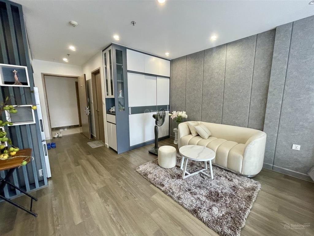 Bán nhanh căn studio 30,6m², giá 2,05 tỷ, full nội thất mới tại smart city
