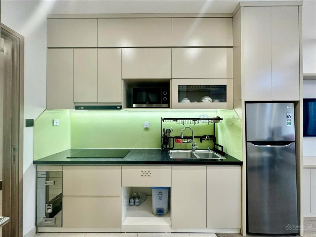 Cc bán giá thật 2 căn 1pn+ 43m2, 2tỷ850 và studio 31m2, 2tỷ290 vinhomes smart giá bán gấp tuần này