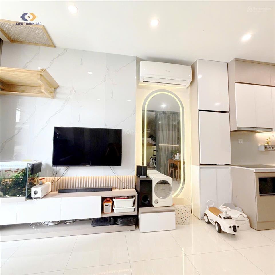 Chủ nhà cần bán gấp căn 1n+ 43m2 giá  tòa s303 vinhomes smart city, giá trong tháng 8