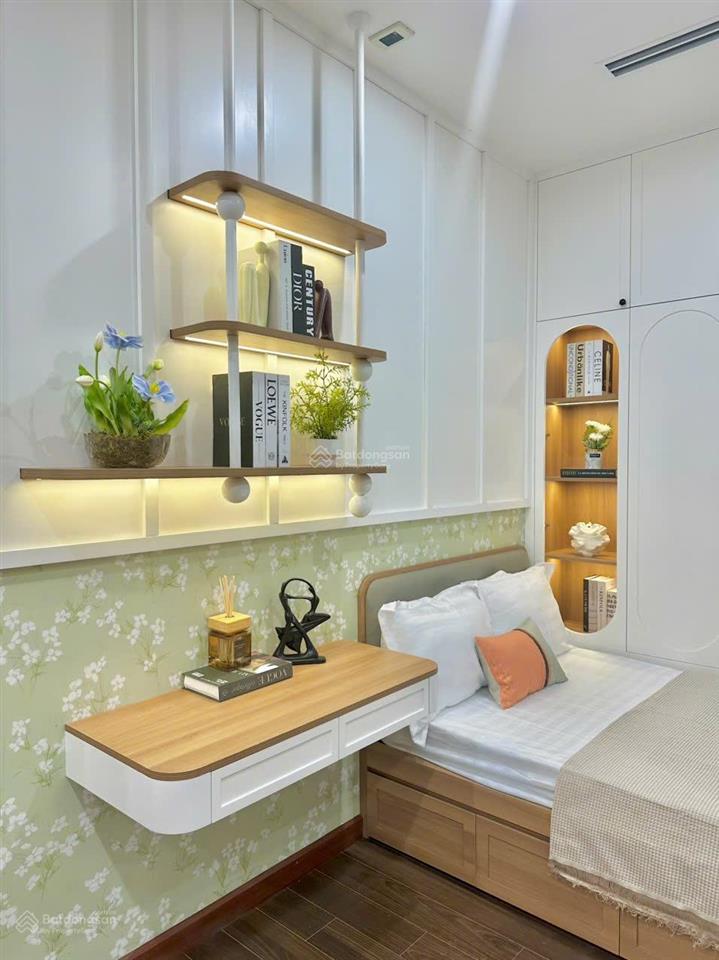 Chủ nhà gửi em bán căn 1n+ giá 3,55 tỷ, tòa b masteri, full nội thất cao cấp được thiết kế riêng.