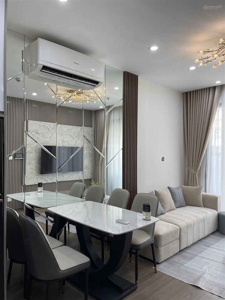 Chủ nhà cần bán gấp căn 1n+ 43m2 giá  tòa s303 vinhomes smart city, giá trong tháng 8