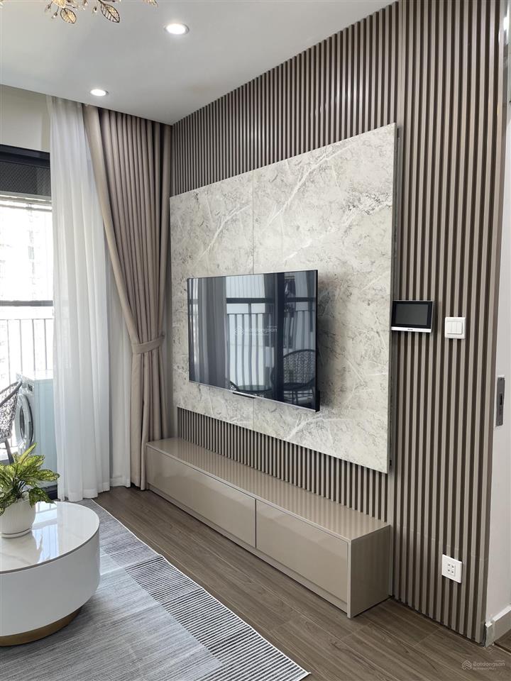 Chủ nhà cần bán gấp căn 1n+ 43m2 giá  tòa s303 vinhomes smart city, giá trong tháng 8