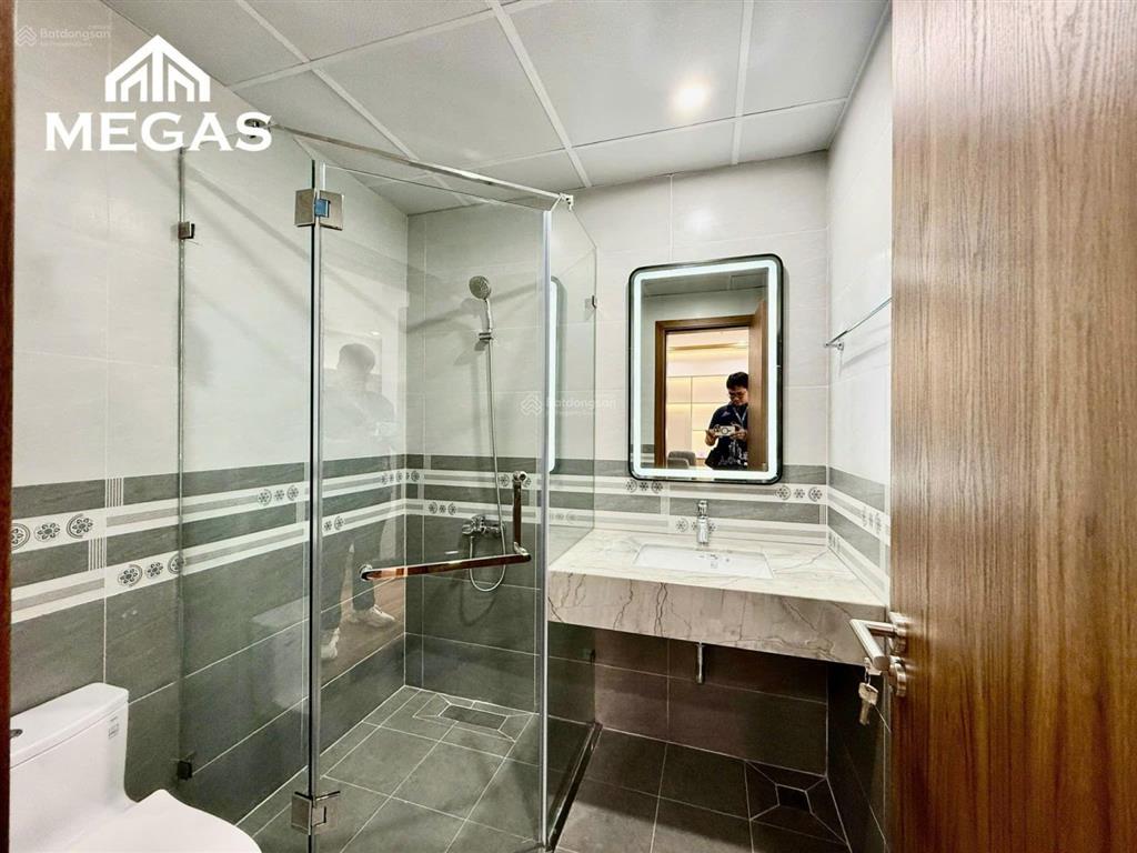 Cho thuê cc mini, 80m2, 10,5 triệu, oto tận cửa tại lạc long quân, xuân la, tây hồ