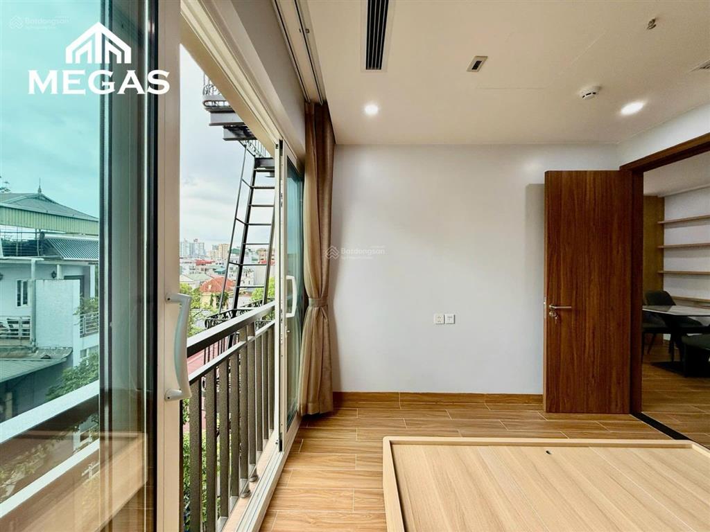 Cho thuê cc mini, 80m2, 10,5 triệu, oto tận cửa tại lạc long quân, xuân la, tây hồ