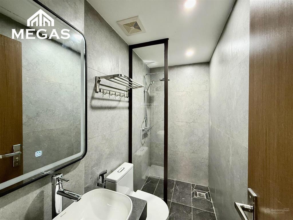 Cho thuê cc mini tại hoàng quốc việt, 9 triệu, 60m2, 2pn, 1wc, nội thất đầy đủ, giá siêu hời