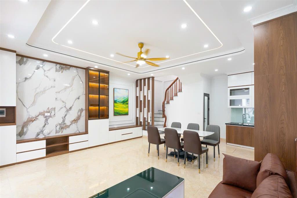 CẦN BÁN CĂN NHÀ 4 TẦNG MỚI TINH Ở THỊ TRẤN PHƯỢNG. HÀ NỘI.
NHÀ ĐƯỢC THIẾT KẾ HIỆN ĐẠI.