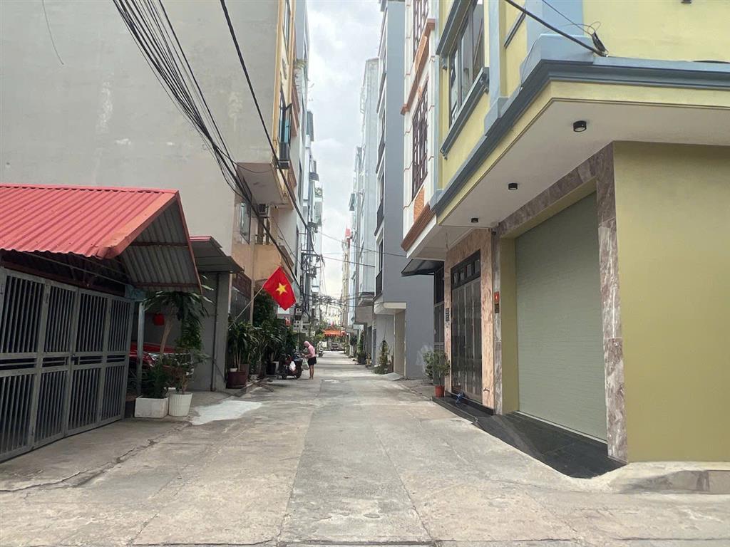 41M PHÂN LÔ LAI XÁ. HOÀI ĐỨC. HÀ NỘI. THÔNG TỨ TUNG.
