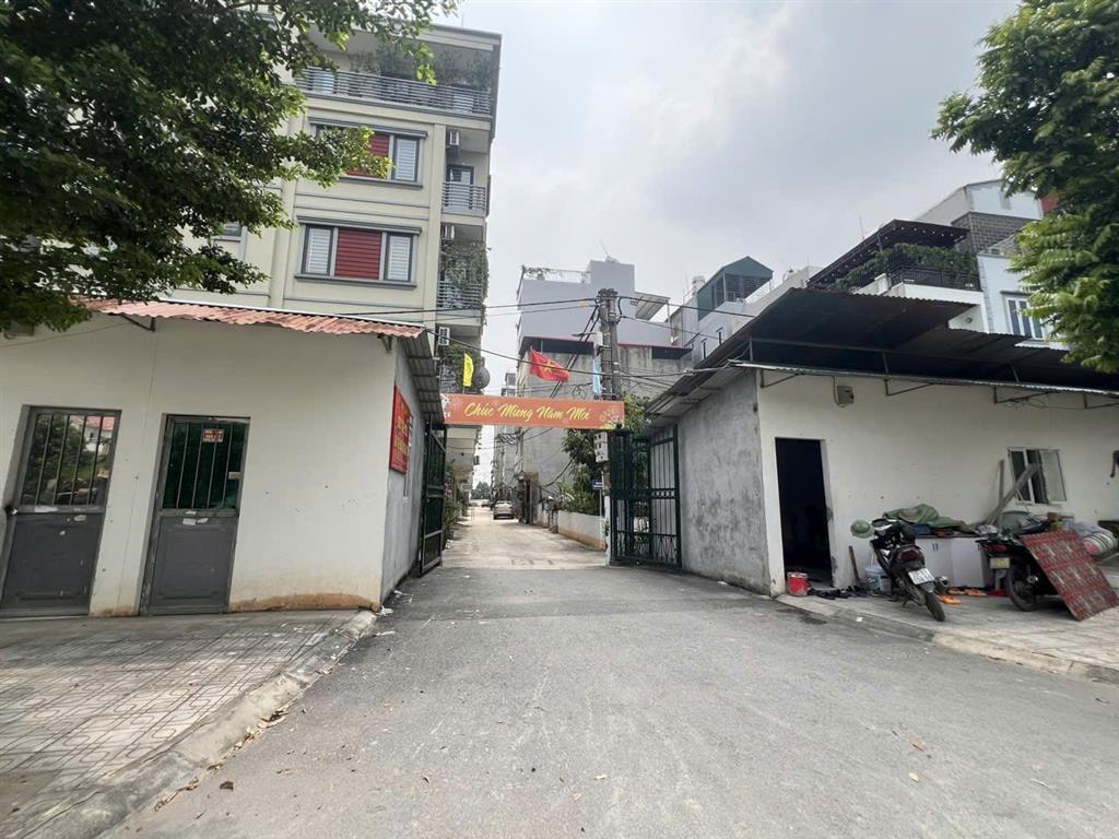 41M PHÂN LÔ LAI XÁ. HOÀI ĐỨC. HÀ NỘI. THÔNG TỨ TUNG.