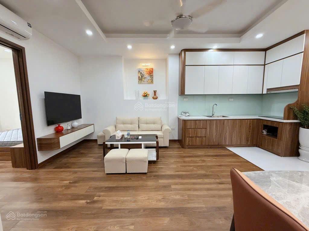 Chỉ 6 tỷ sở hữu căn chung cư mặt phố lê văn lương lô góc 3pn full nội thất