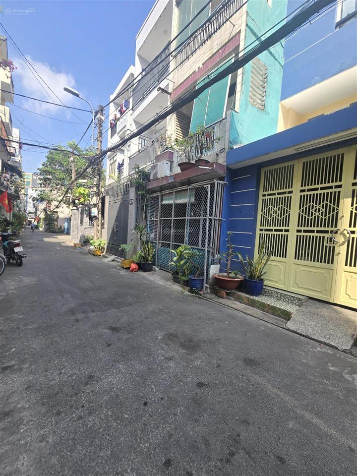 Nhà to 84m  5 phòng  nở hậu 5.8m  tiện ở gia đình đông hoặc cải tạo chdv lắp thang máy  hơn 8ty