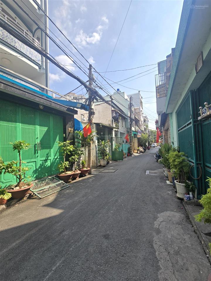 Nhà to 84m  5 phòng  nở hậu 5.8m  tiện ở gia đình đông hoặc cải tạo chdv lắp thang máy  hơn 8ty