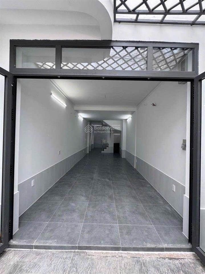 Quận 3  nhà đẹp lê văn sỹ  3pn 3wc chỉ 15tr  ngay trung tâm sầm uất  gần chợ nguyễn văn trỗi
