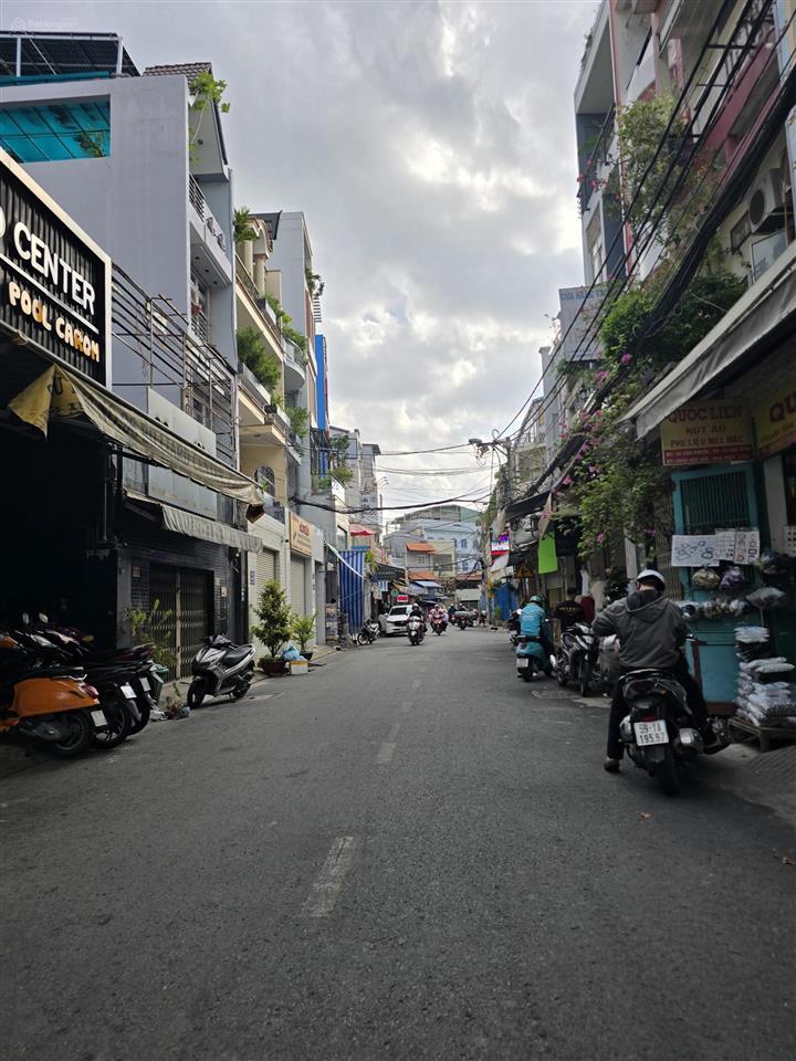 Hẻm xe tải ngay 373 lý thường kiệt, hẻm thông thoáng, xe tải đậu ngày đêm, sẵn 4pn  5 tầng bê tông