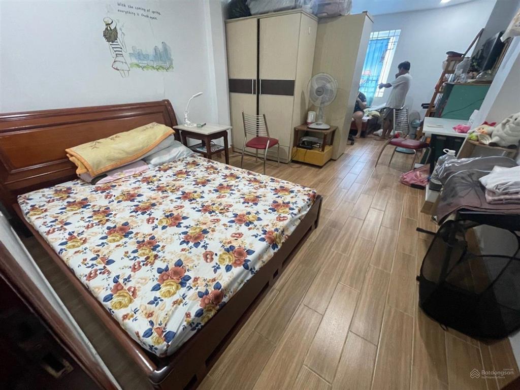 Nhà 5 tầng đẹp hẻm thông khu dân trí cao lạc long quân  5 tầng  4pn  ngay chợ tân bình