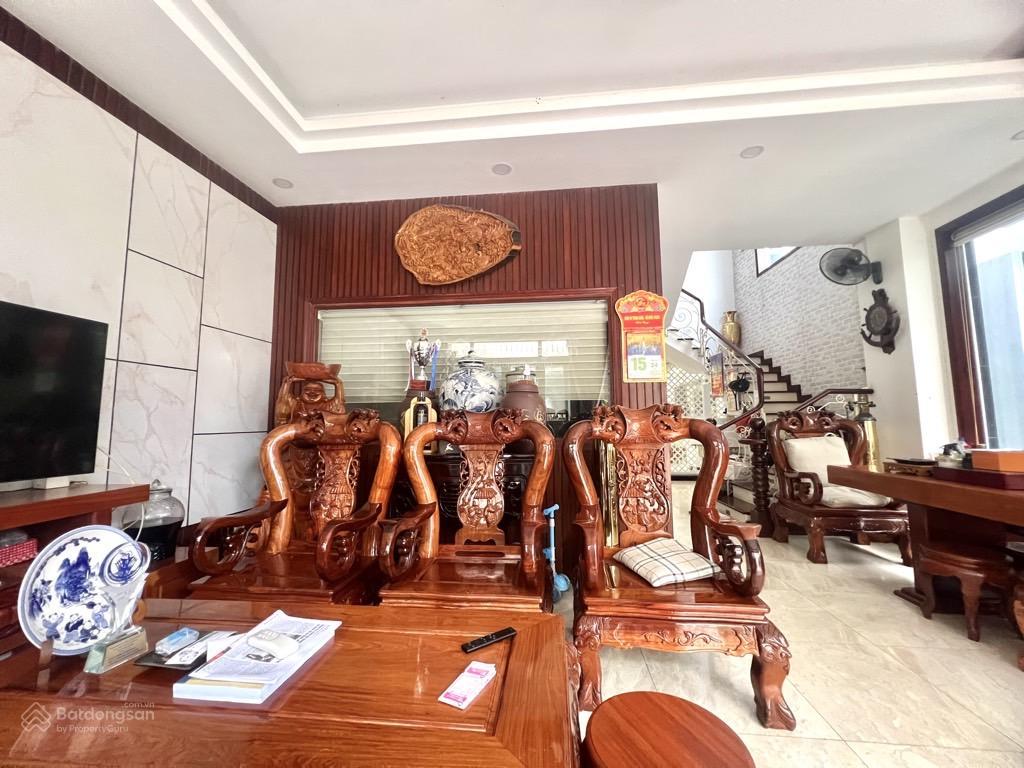 Mặt tiền thụt  4 tầng dtcn ~170m2 ngay cityland  phan văn trị giáp bình thạnh chỉ hơn 16tỷ tl