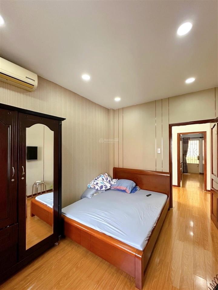 Hơn 7m ngang hiếm  dtcn ~ 130m2  nguyễn thái sơn gò vấp chỉ hơn 80tr/m2
