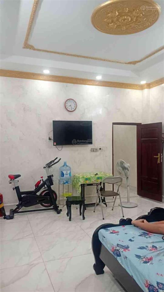 Nhà nguyên hồng cách mặt tiền 20m  chưa đến 80tr/m2  sở hữu nhà 2 tầng x 110m2