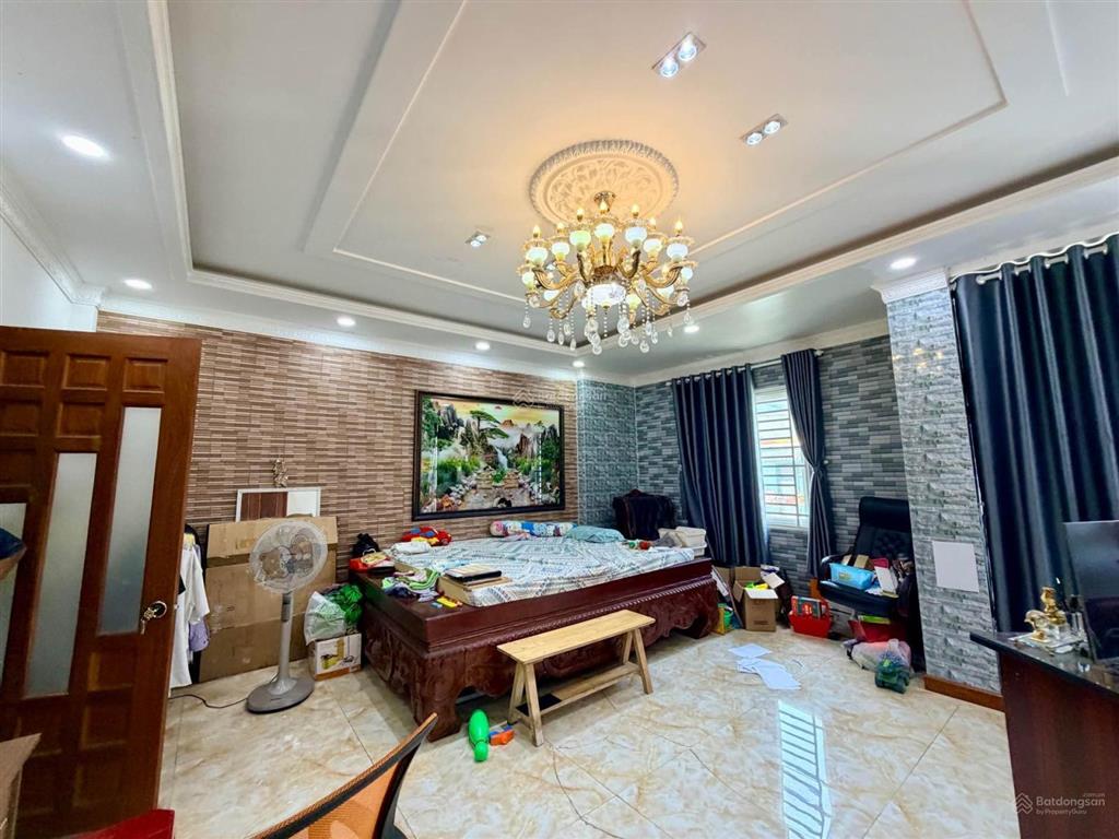 4 tầngngang to hơn 6m hiếmxe hơi đỗ cửa nguyễn oanhlê đức thọ gò vấpnhỉnh 9 tỉ