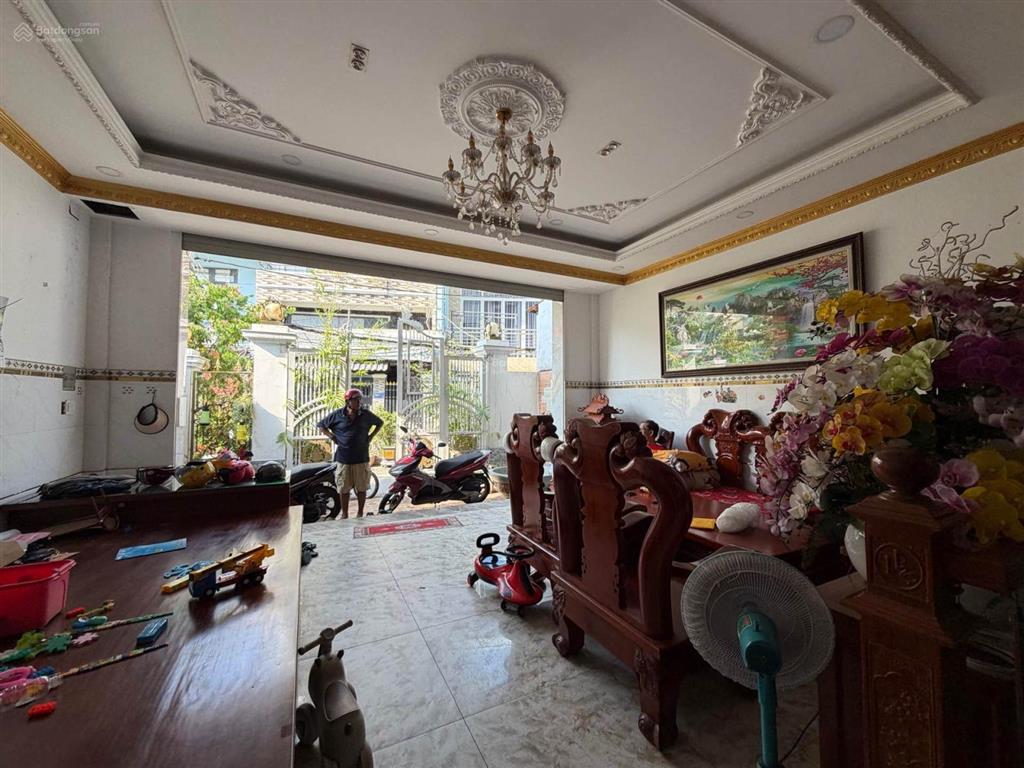 4 tầngngang to hơn 6m hiếmxe hơi đỗ cửa nguyễn oanhlê đức thọ gò vấpnhỉnh 9 tỉ