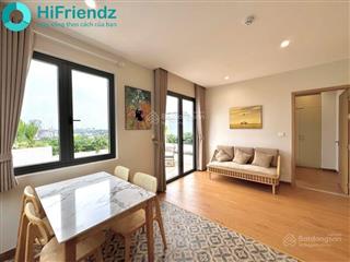 Căn hộ cao cấpfull nội thất ban công ngay cầu vượt hoàng hoa thám