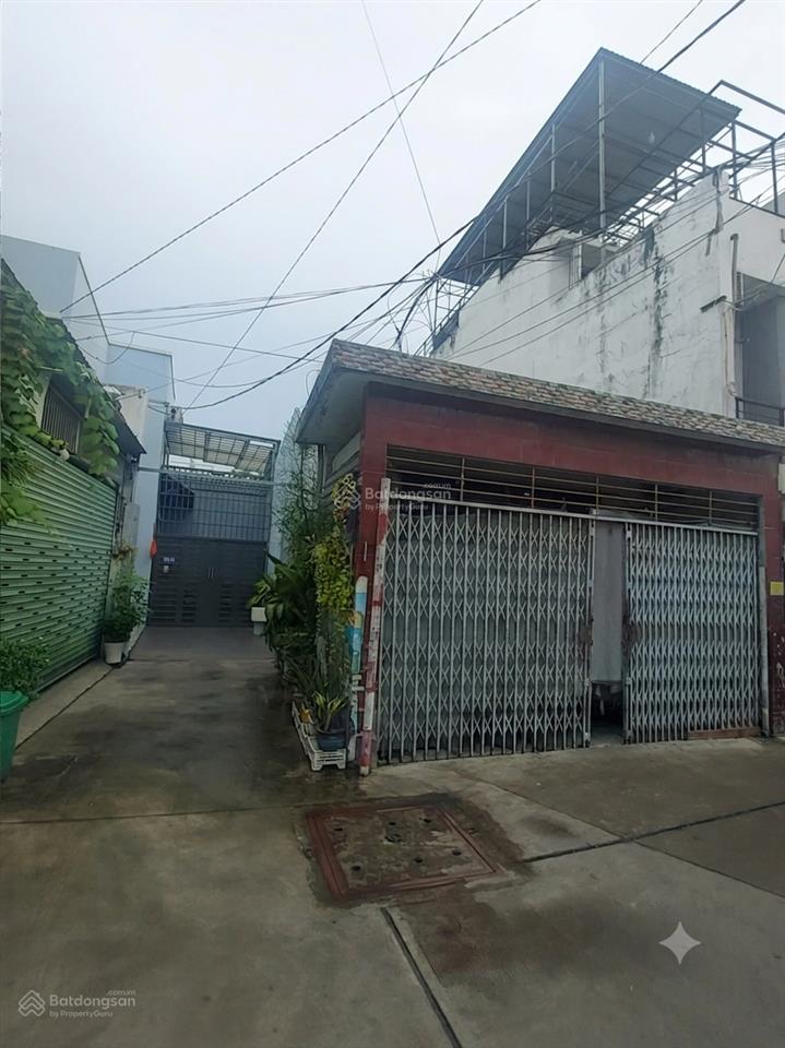 Hot nhà hẻm gò dầu xe hơi quay đầu mà giá chỉ 6 tỷ bề ngang 5m hơn góc 2 mặt tiền xe hơi