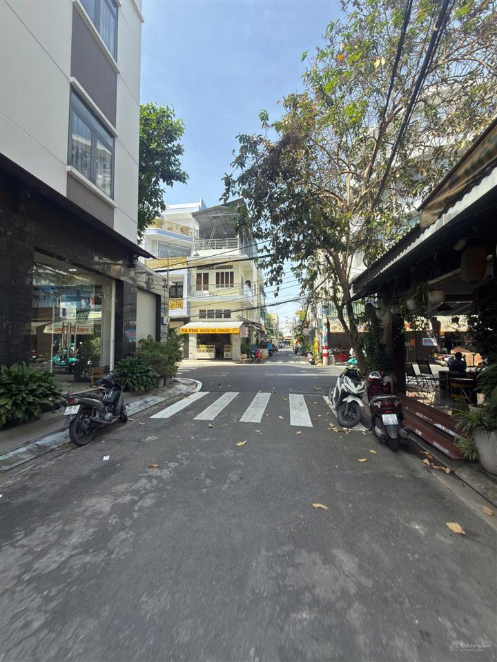 Cần bán gấp nhà 2 mặt tiền trước sau đường gò dầu, tân hương, nhà diện tích tốt 4x17m