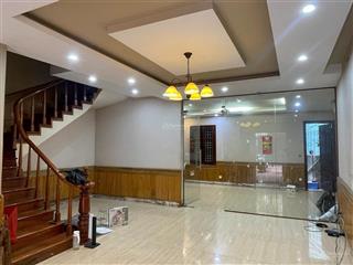 Cần bán gấp nhà 107m2 ngõ 164 vương thừa vũ, ô tô tránh, cực kỳ phù hợp làm ccmn, vp cho thuê