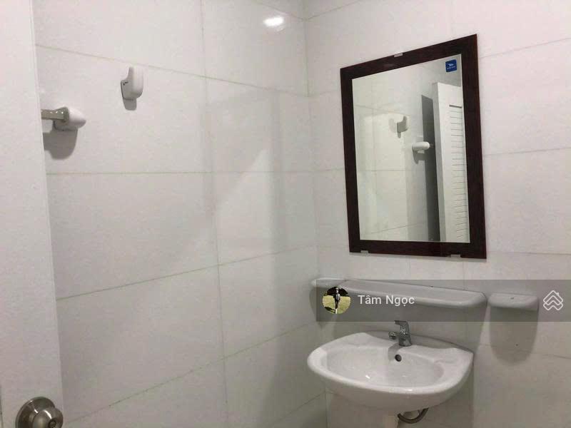 Chủ nhà bán cc topaz elite q8  74 m2  2pn,2wc  gía 1,79 tỷ