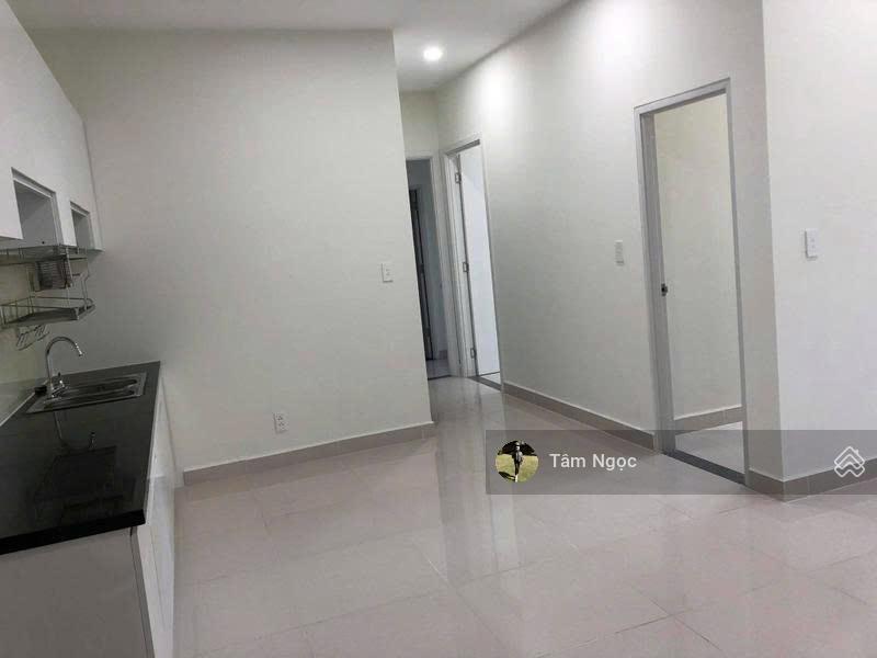 Chủ nhà bán cc topaz elite q8  74 m2  2pn,2wc  gía 1,79 tỷ