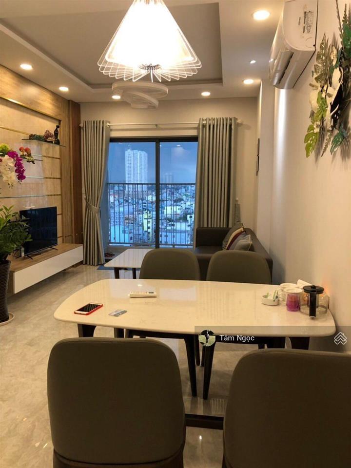 Chủ nhà bán gấp căn viva riverside q6  70m2  2pn,2wc  gía 1,67 tỷ