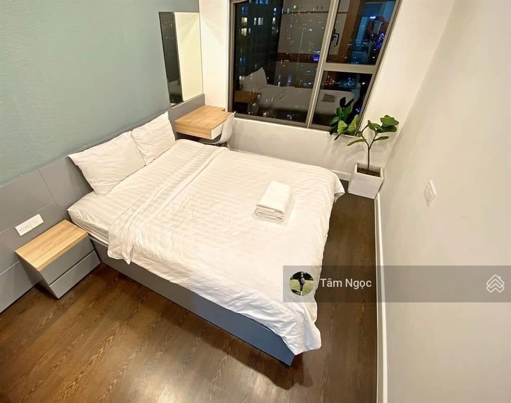 Chủ nhà bán gấp cc river gate q4 74m2 2pn 2wc 1,88 tỷ