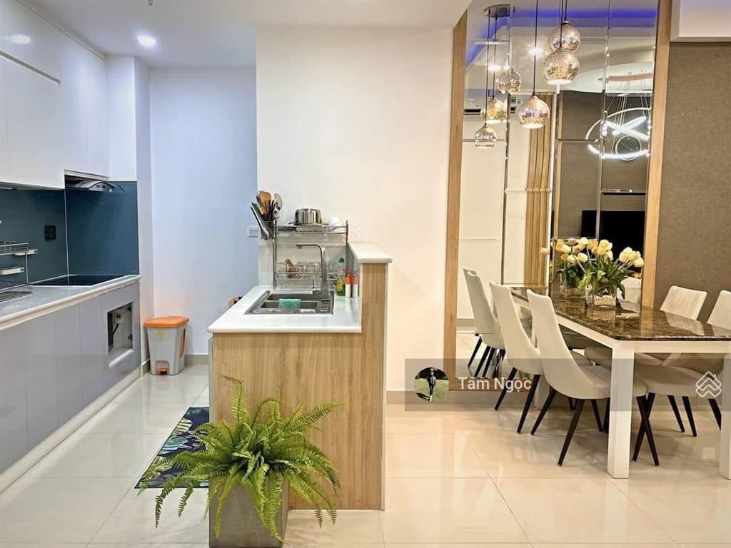 Chủ nhà bán gấp cc river gate q4 74m2 2pn 2wc 1,88 tỷ