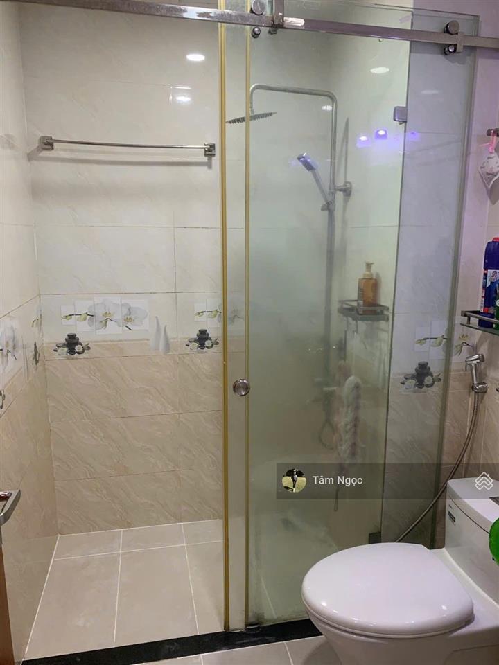 Chủ kẹt bank bán gấp lucky palace quận 6, 80m2, 2pn 2wc giá 2 tỷ 030