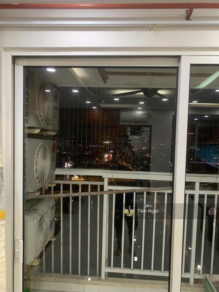 Chủ kẹt bank bán gấp lucky palace quận 6, 80m2, 2pn 2wc giá 2 tỷ 030
